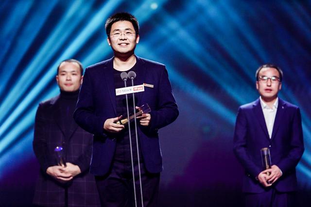2019今日头条年度盛典荣誉揭晓，头条创作者与明星同台领奖