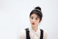 陈小纭《让生活好看》第二季春游误入相亲角 聊感情观说付出要对等