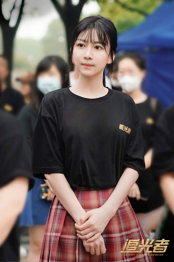 首部民间公益救援题材剧《追光者》开机 罗云熙吴倩三度合作备受期待(图8) 首部民间公益救援题材剧《追光者》开机 罗云熙吴倩三度合作备受期待(图8)