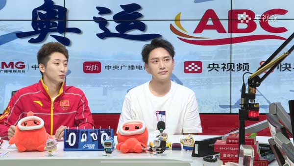 王仁君《决胜时刻,奥运夜话》为奥运助力 解锁跳水梦之队密码(图2) 王仁君《决胜时刻,奥运夜话》为奥运助力 解锁跳水梦之队密码(图2)
