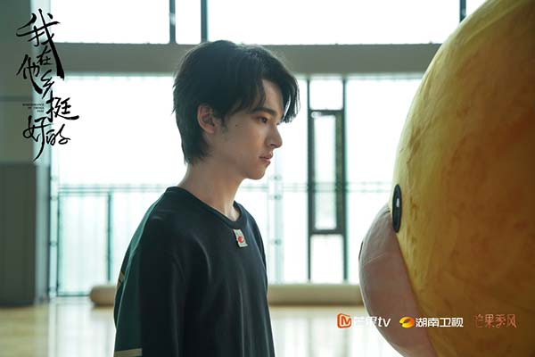 《我在他乡挺好的》圆满收官 感恩观众共寻心安之处(图8) 《我在他乡挺好的》圆满收官 感恩观众共寻心安之处(图8)