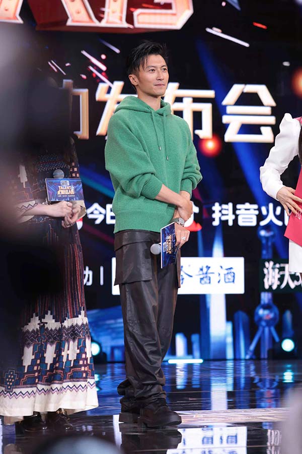 谢霆锋加盟《点赞！达人秀》 化身多栖达人观察员引领全新潮流(图4)