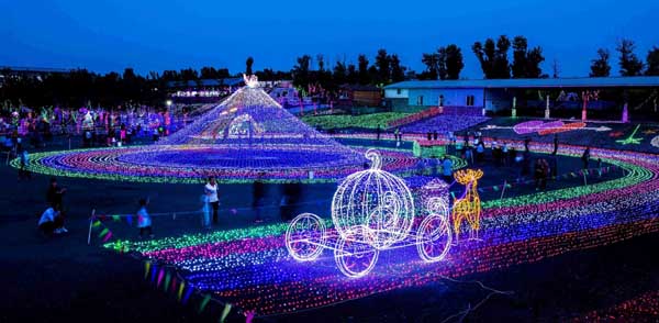 逐梦光影、影向未来，第十二届北影节电影嘉年华8月14日正式开幕(图2)